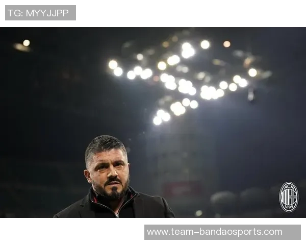 加图索谈国家队训练坚持精神称拄拐也要为国出战